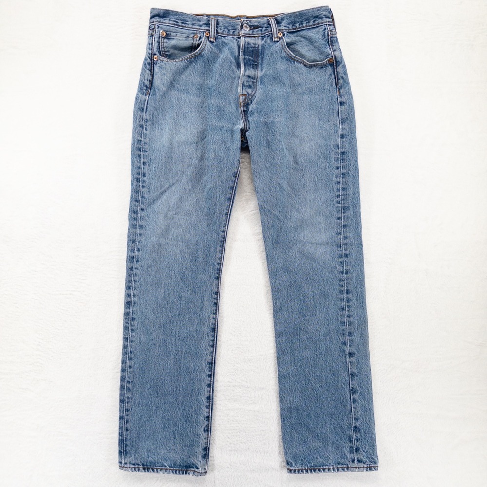 Levi's 501 Jeans Mens 30x30 Blue Light Wash Straight Leg Denim Classic Casual